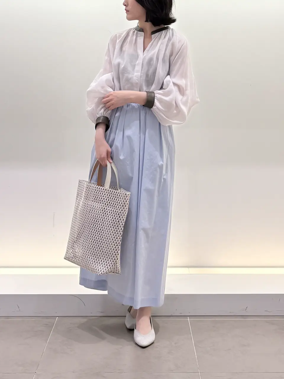 BEIGE， 伊藤 コーディネート画像