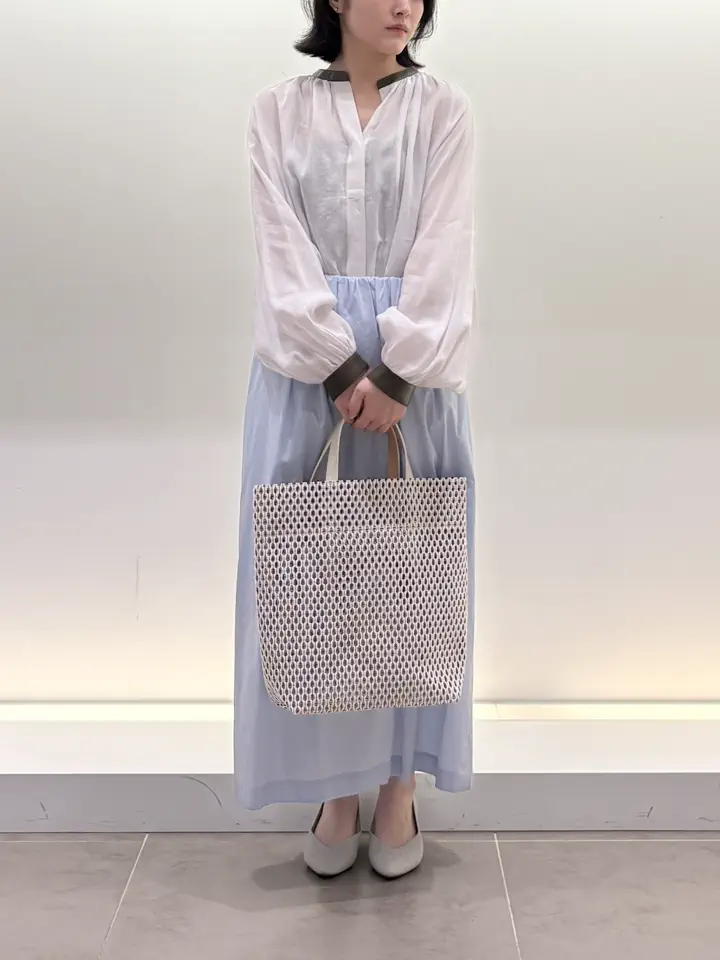 BEIGE， 伊藤 コーディネート画像