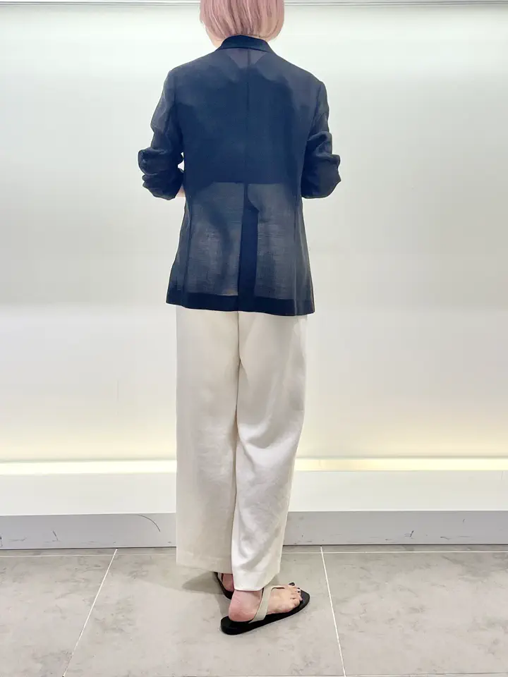 BEIGE， 柴田 コーディネート画像
