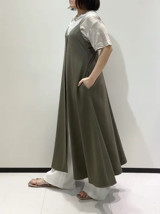 BEIGE， 藤木 コーディネート画像