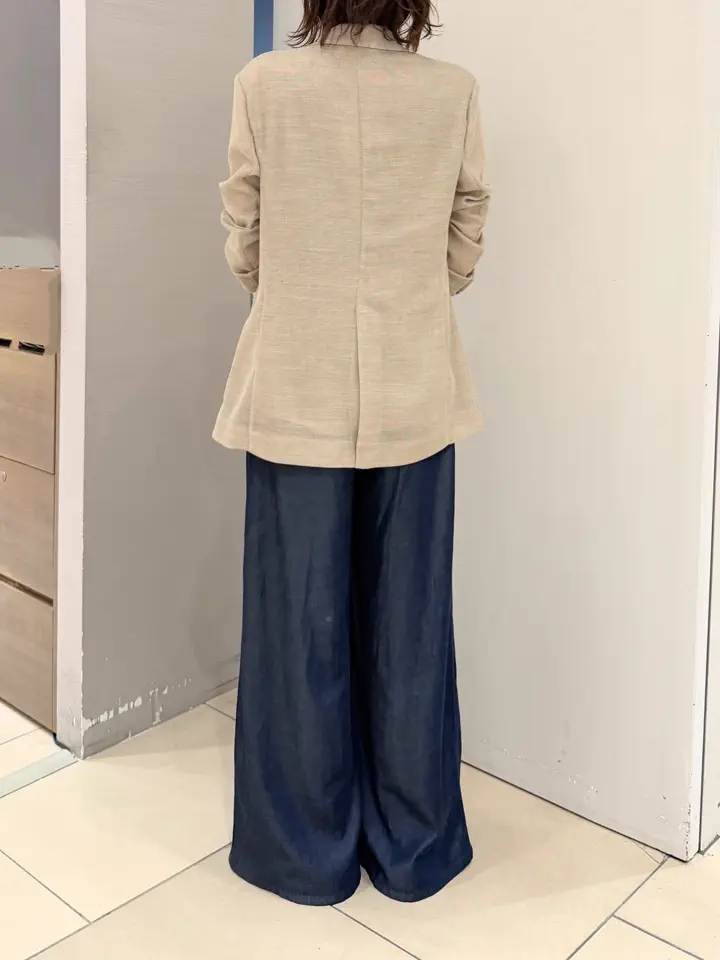 BEIGE， スタッフ コーディネート画像