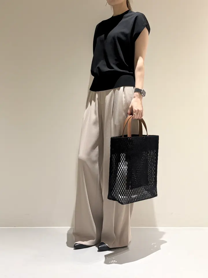BEIGE， Adachi コーディネート画像
