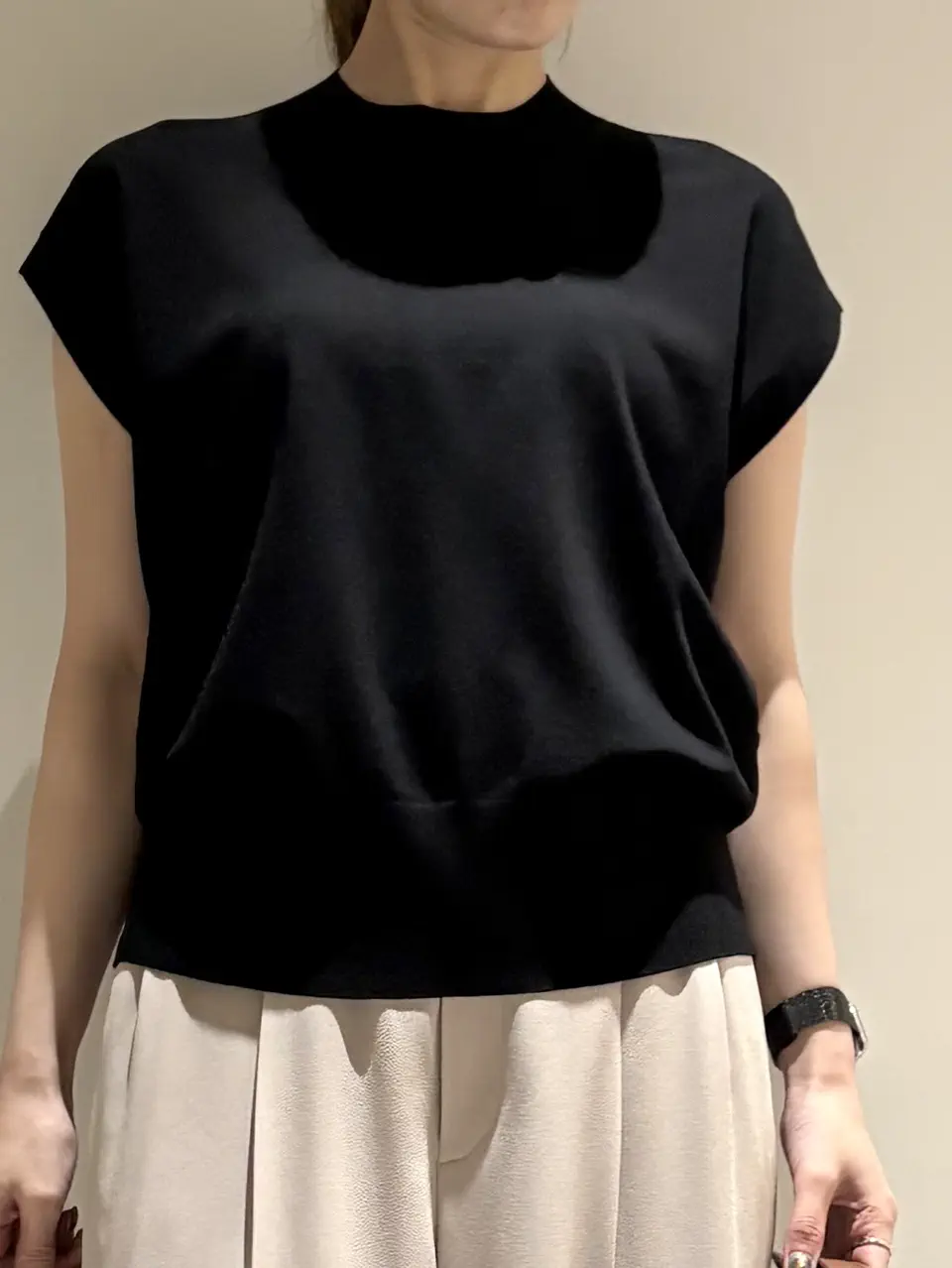 BEIGE， Adachi コーディネート画像