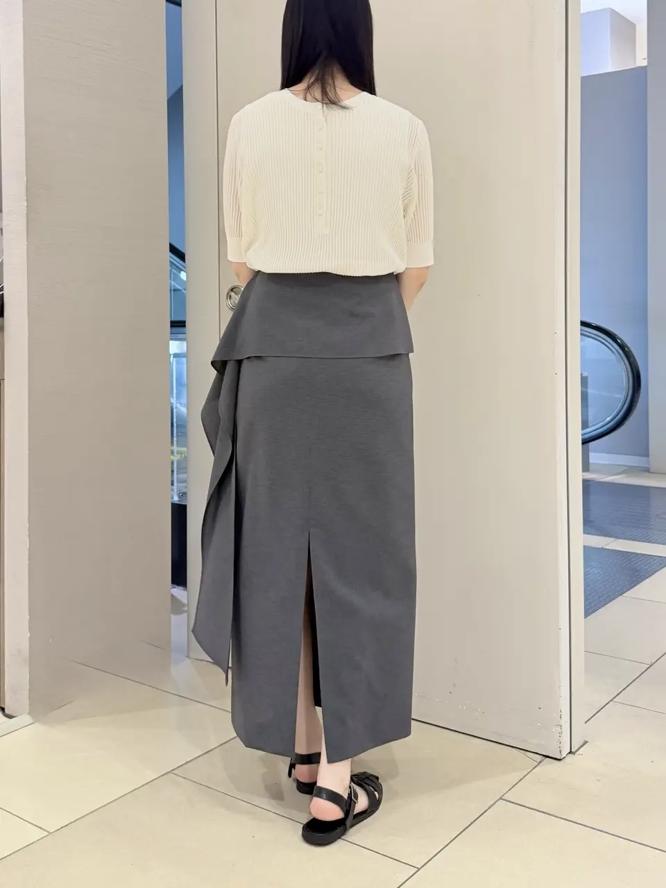 BEIGE， スタッフ コーディネート画像