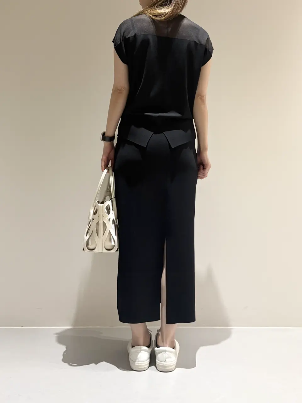 BEIGE， Adachi コーディネート画像