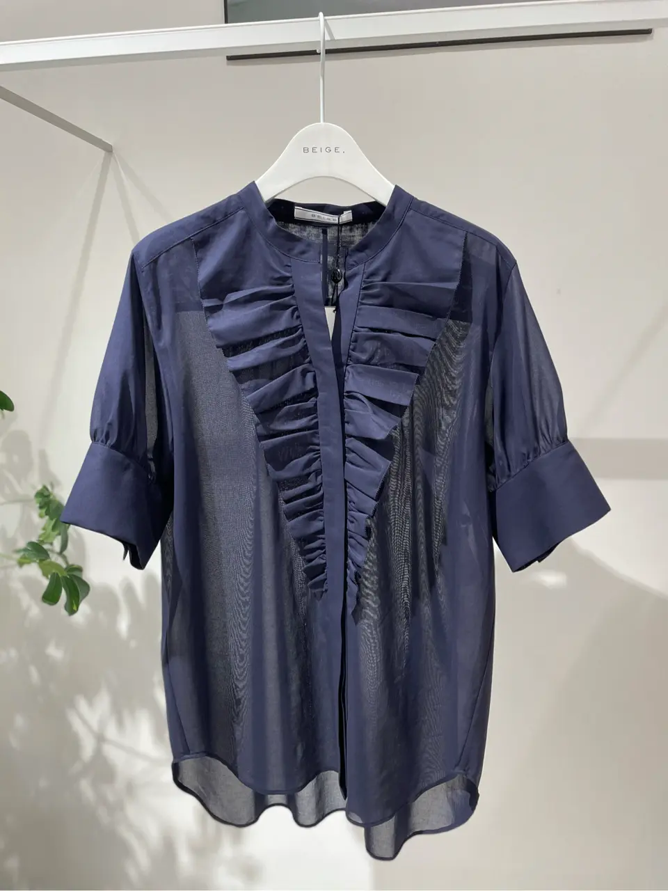 BEIGE， 小泉 コーディネート画像