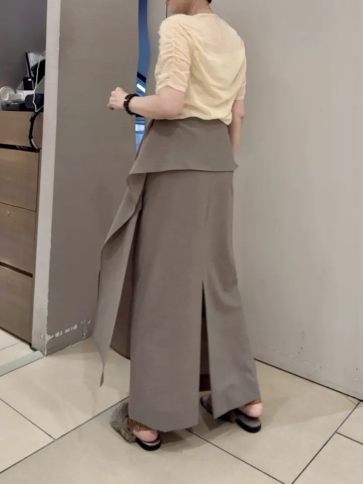 BEIGE， staff コーディネート画像