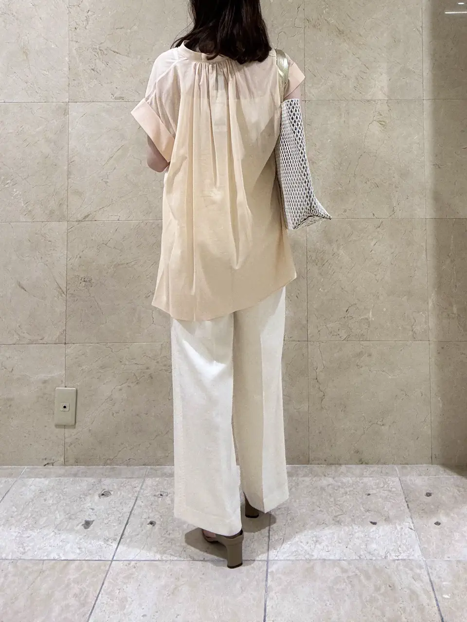 BEIGE， スタッフ コーディネート画像
