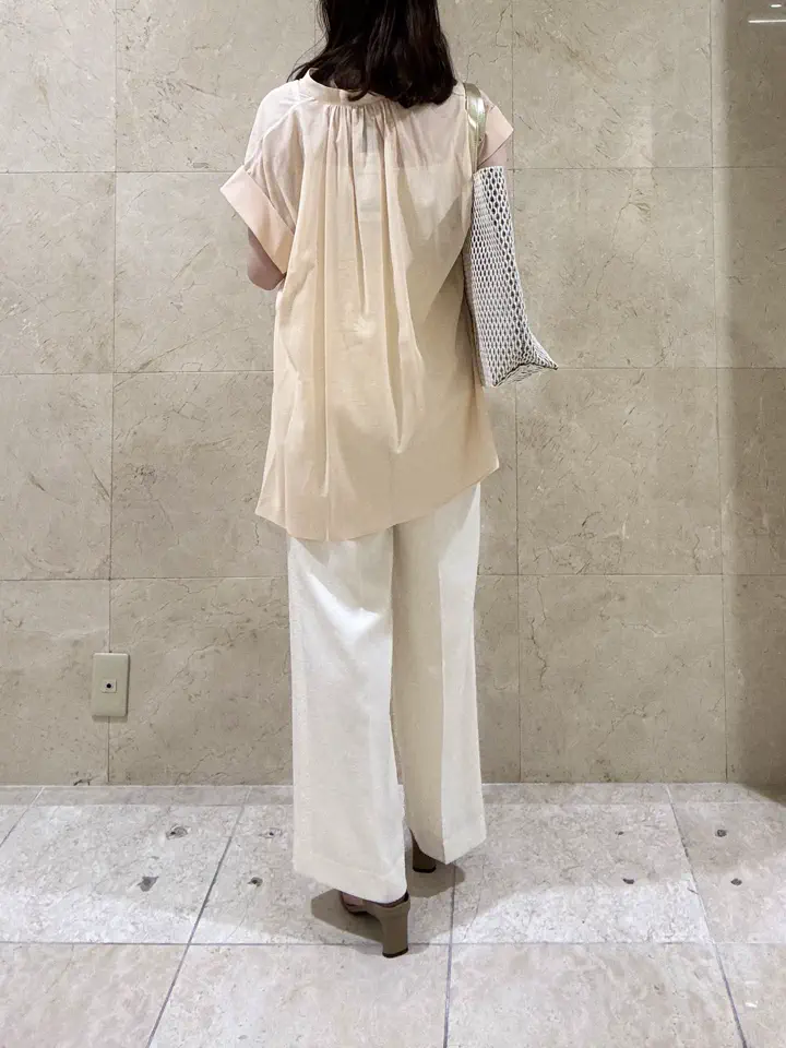 BEIGE， スタッフ コーディネート画像