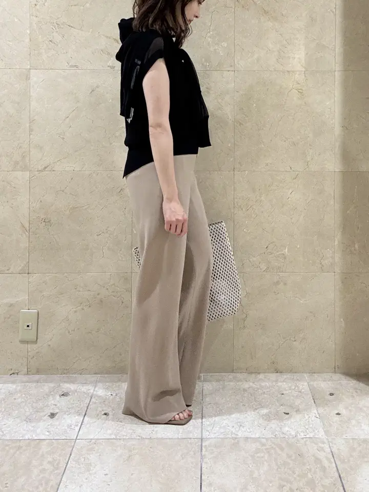 BEIGE， スタッフ コーディネート画像