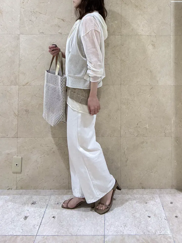 BEIGE， スタッフ コーディネート画像