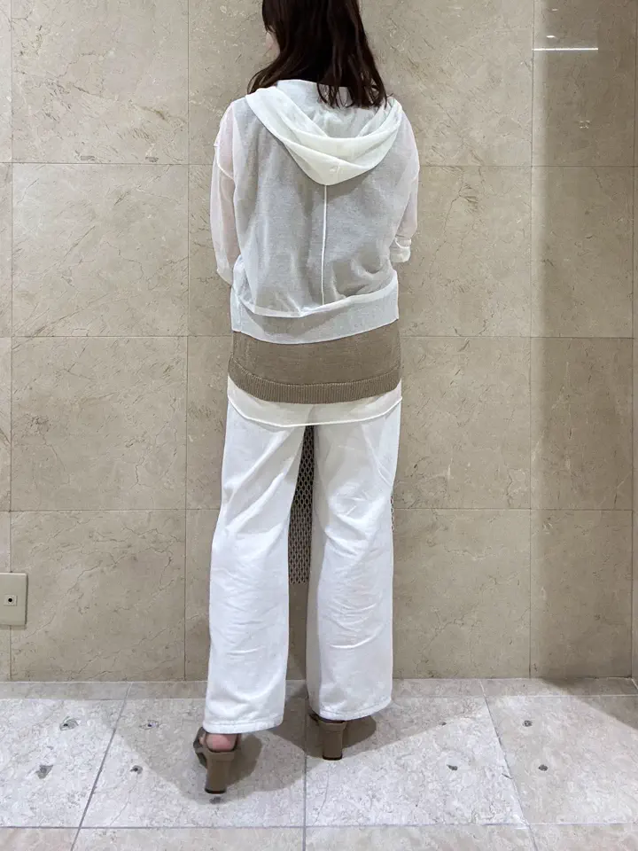 BEIGE， スタッフ コーディネート画像