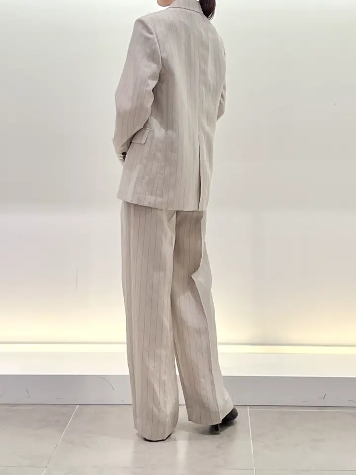 BEIGE， スタッフ コーディネート画像