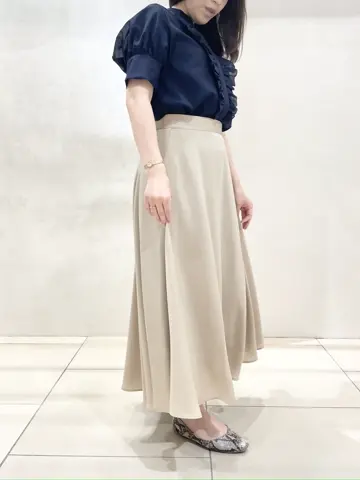 BEIGE， スタッフ コーディネート画像