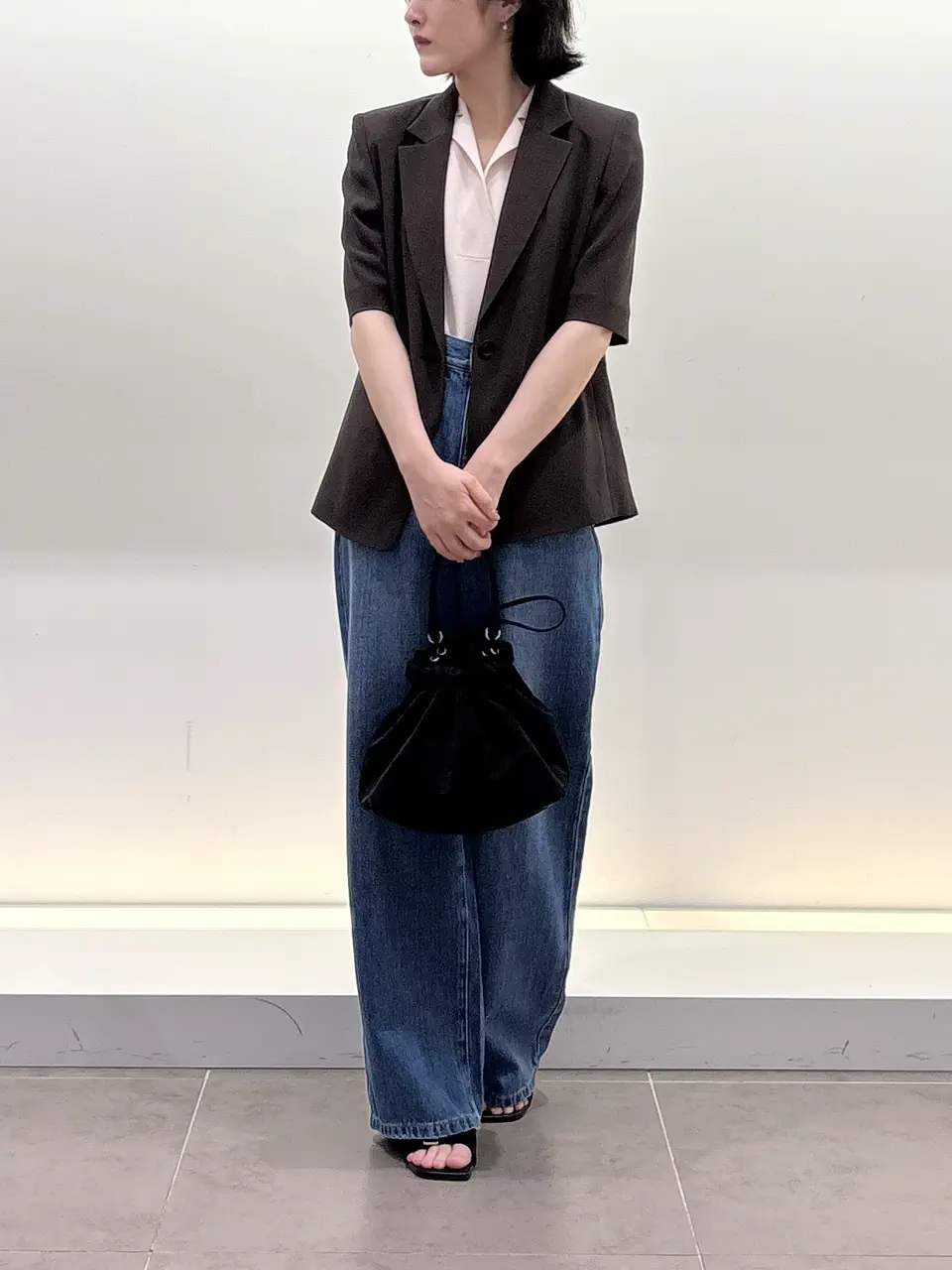 BEIGE， 伊藤 コーディネート画像