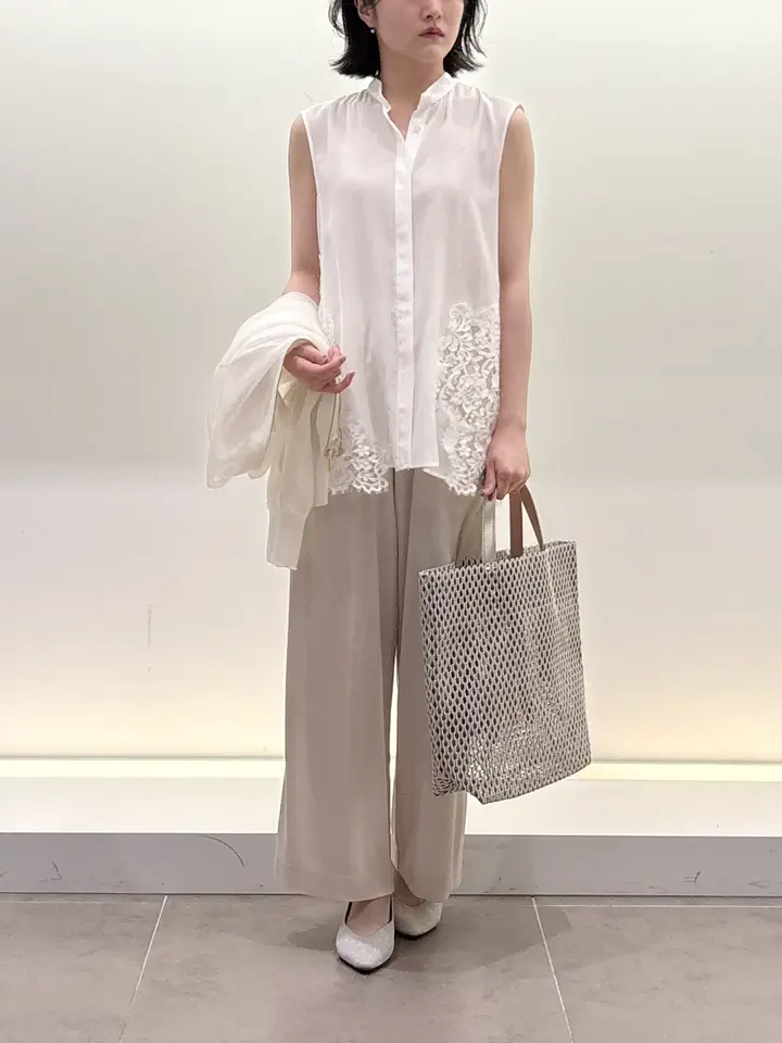 BEIGE， 伊藤 コーディネート画像