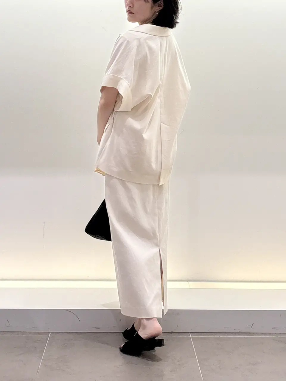 BEIGE， 伊藤 コーディネート画像