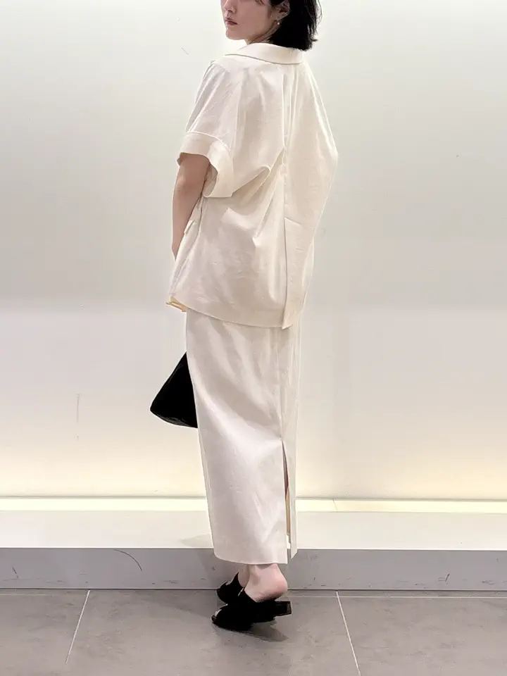 BEIGE， 伊藤 コーディネート画像