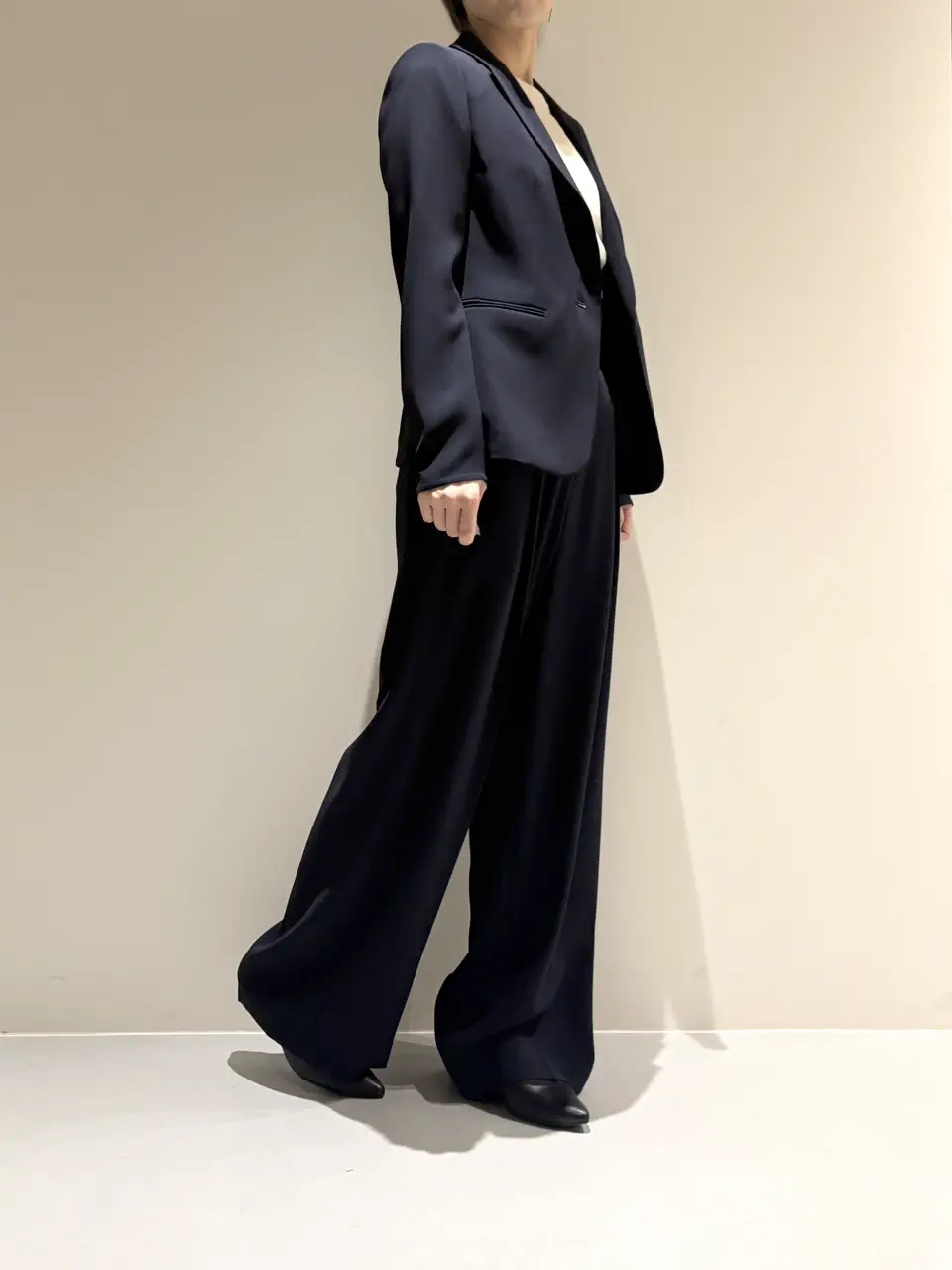 BEIGE， Adachi コーディネート画像