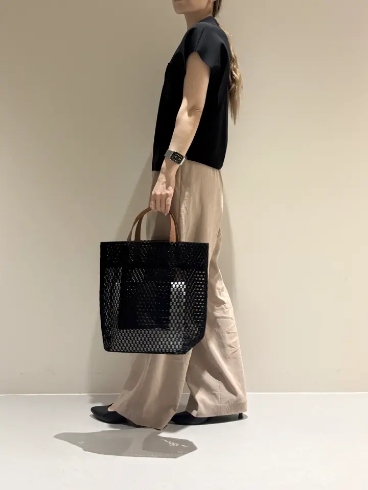 BEIGE， Adachi コーディネート画像