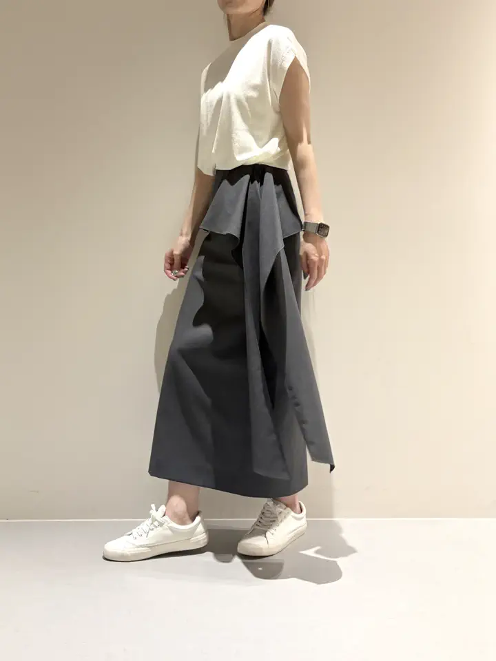 BEIGE， Adachi コーディネート画像