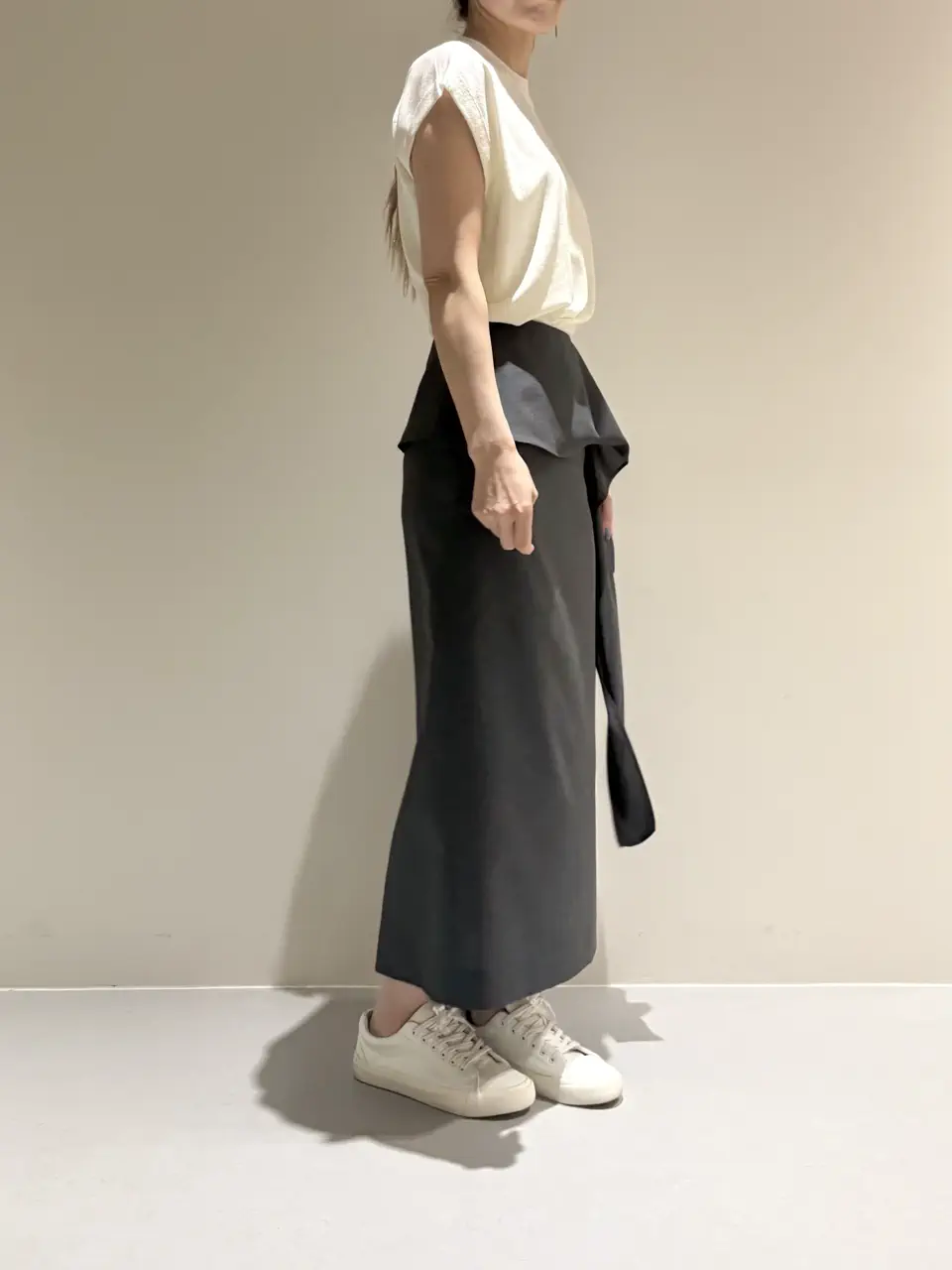 BEIGE， Adachi コーディネート画像