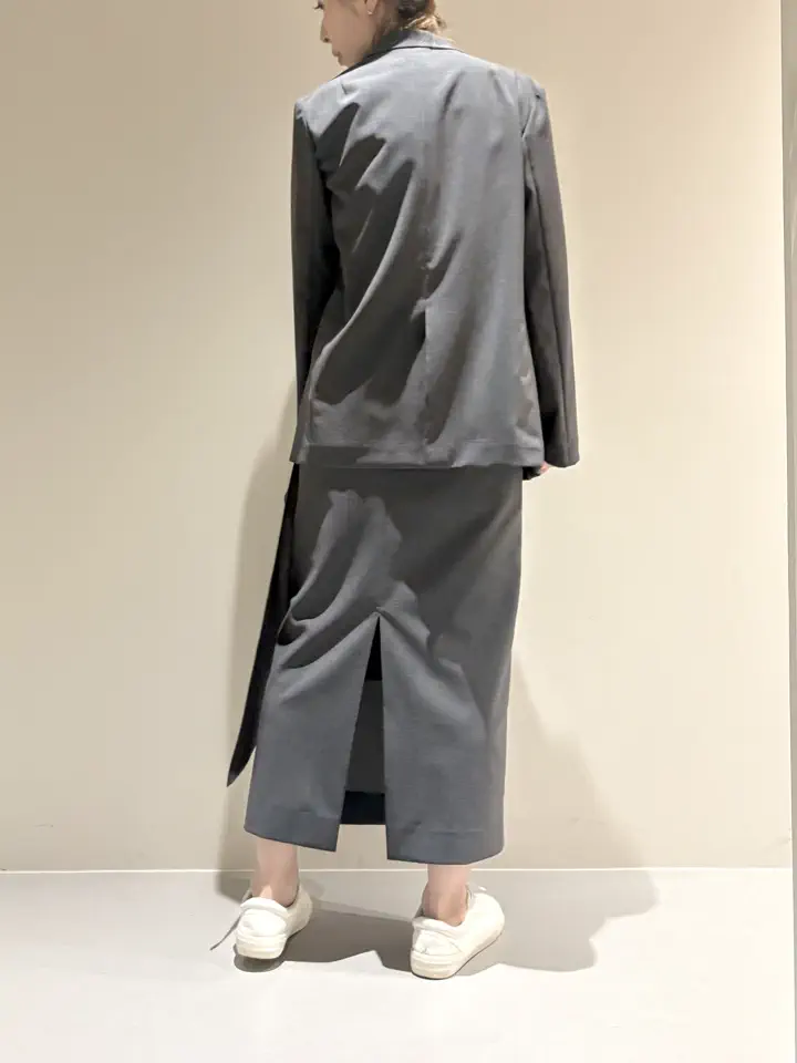 BEIGE， Adachi コーディネート画像