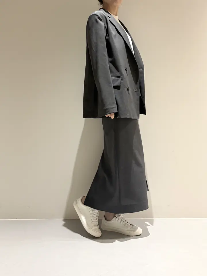 BEIGE， Adachi コーディネート画像