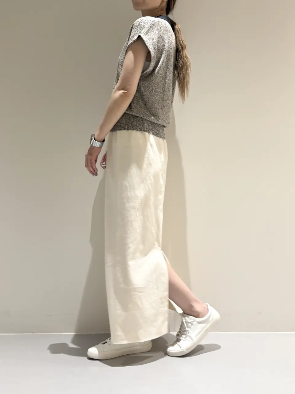 BEIGE， Adachi コーディネート画像
