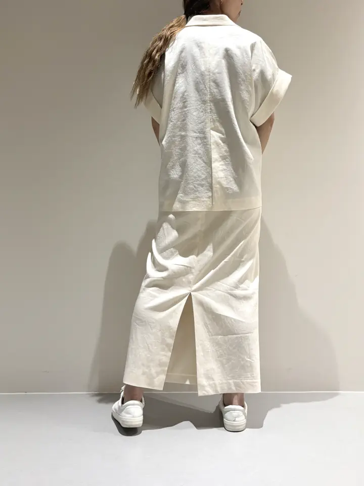BEIGE， Adachi コーディネート画像