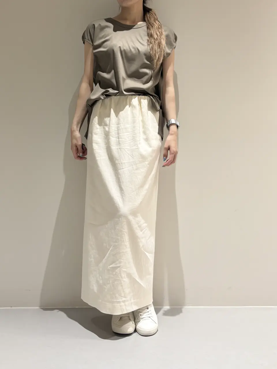 BEIGE， Adachi コーディネート画像