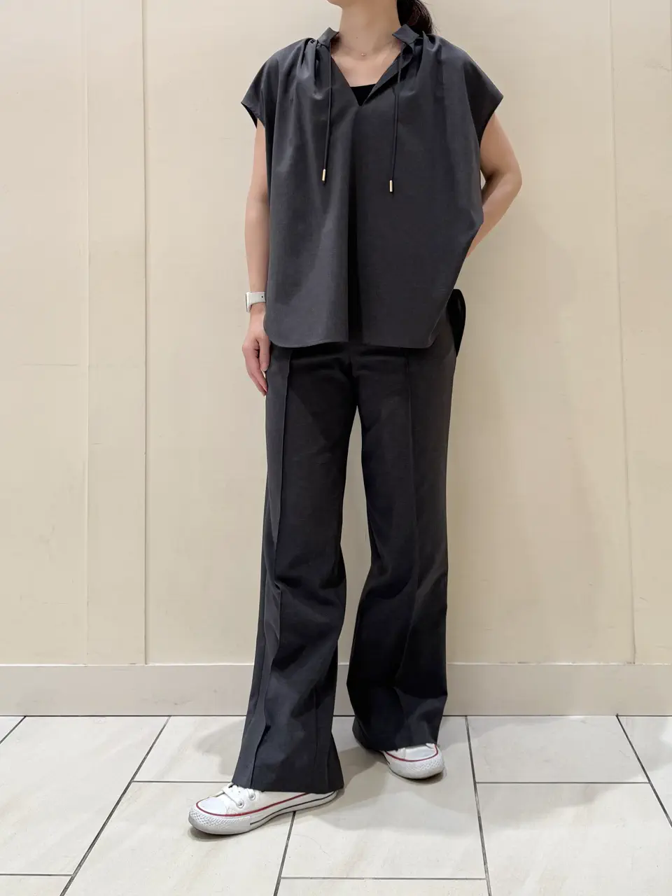 BEIGE， スタッフ コーディネート画像