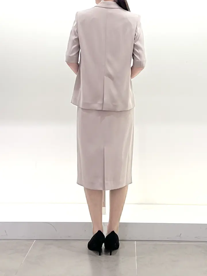 BEIGE， スタッフ コーディネート画像