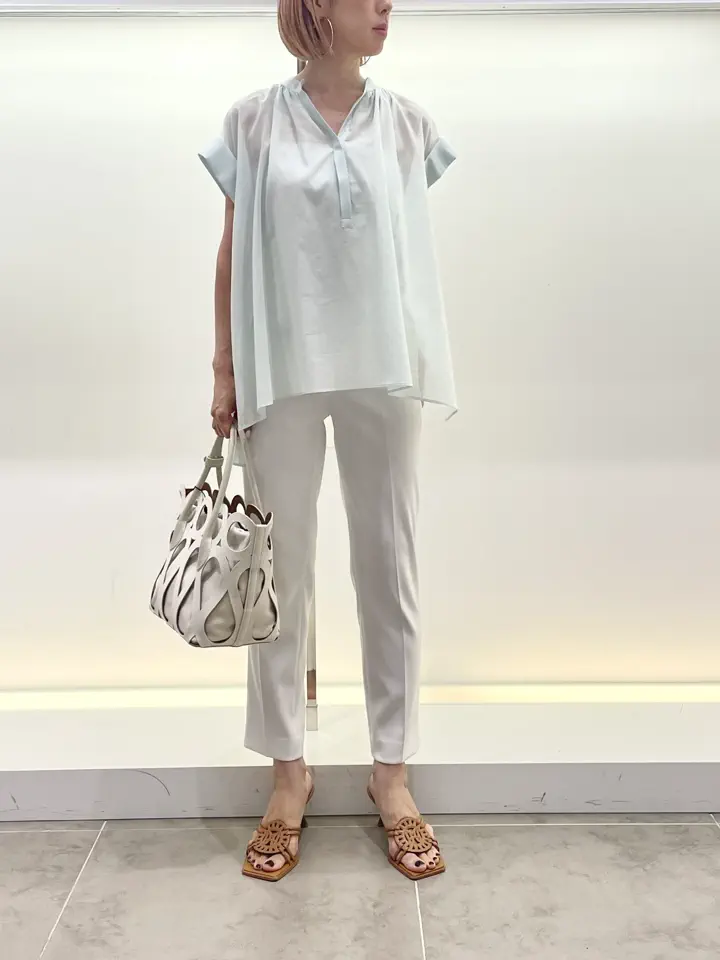 BEIGE， 柴田 コーディネート画像