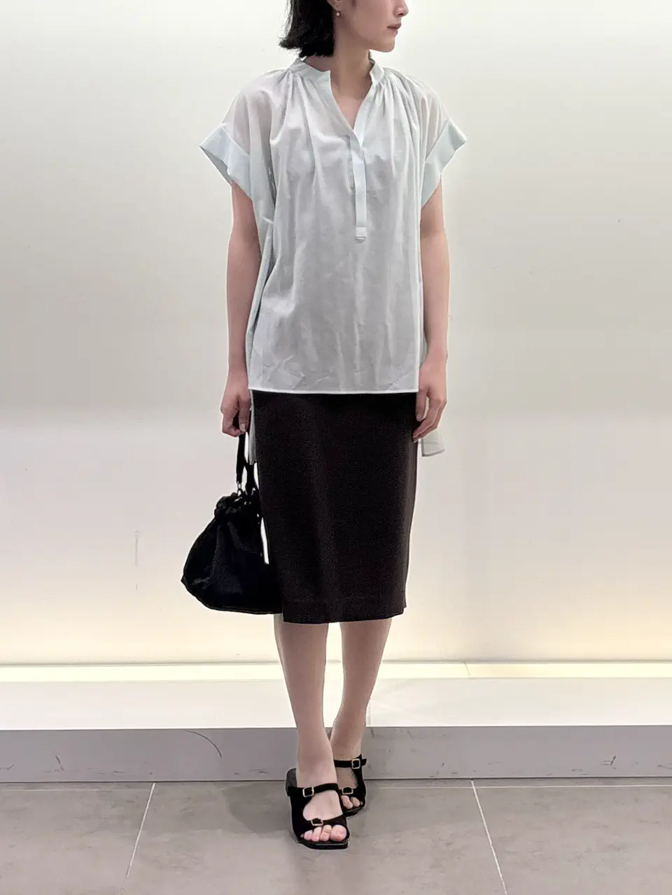 BEIGE， 伊藤 コーディネート画像