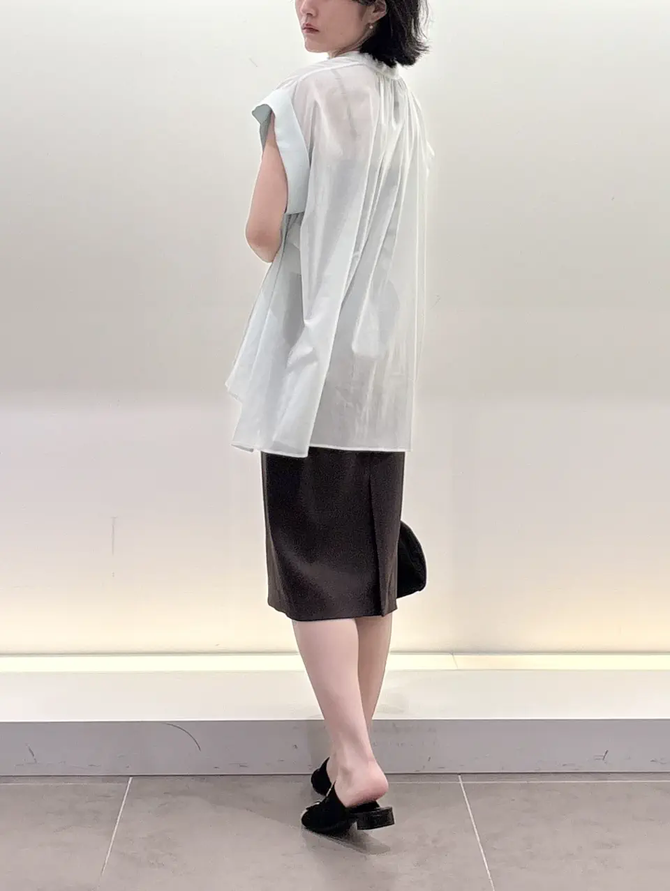 BEIGE， 伊藤 コーディネート画像