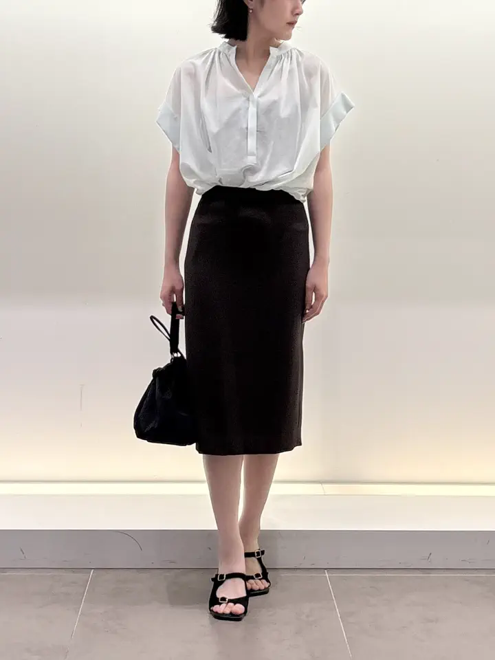 BEIGE， 伊藤 コーディネート画像