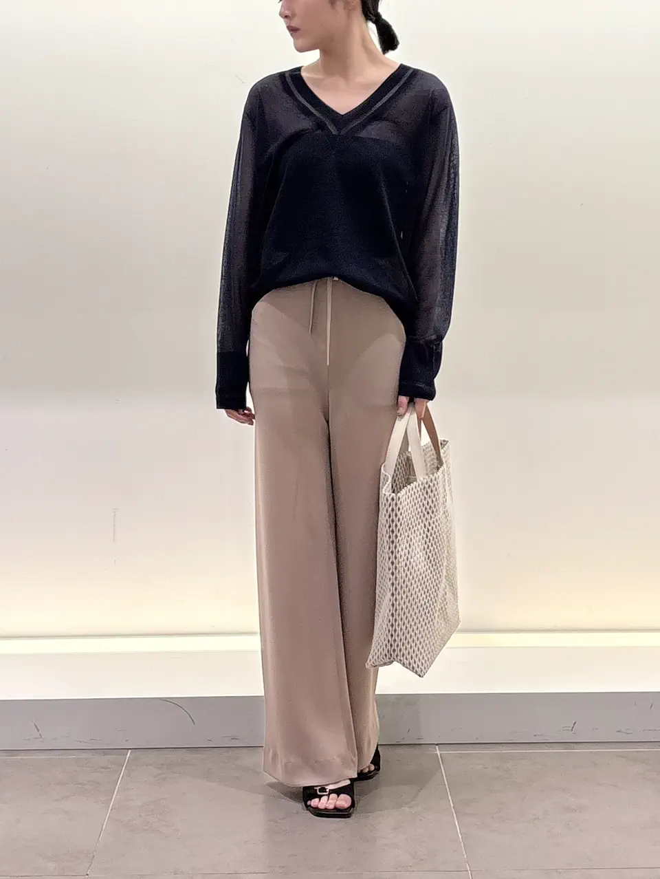 BEIGE， 伊藤 コーディネート画像