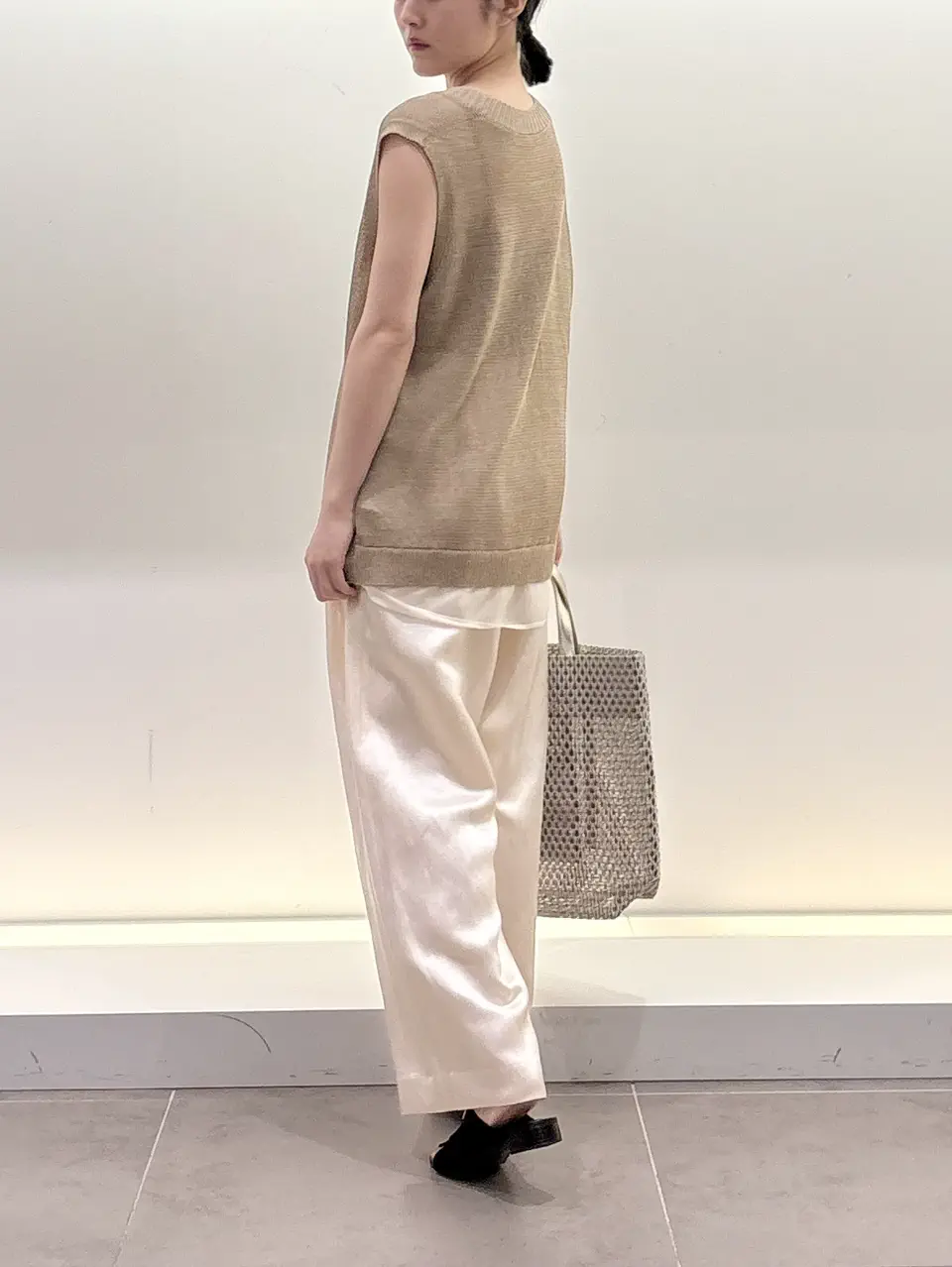 BEIGE， 伊藤 コーディネート画像