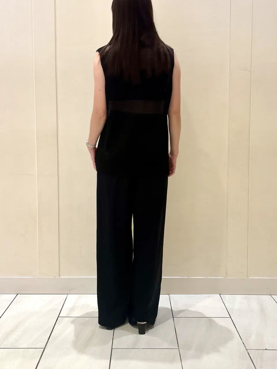 BEIGE， 林 コーディネート画像