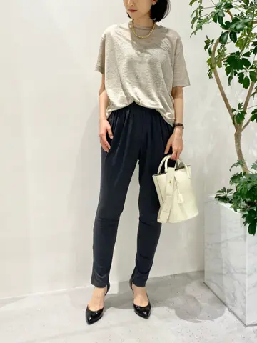 BEIGE， R.A コーディネート画像