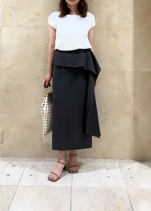BEIGE， スタッフ コーディネート画像