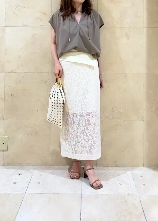 BEIGE， スタッフ コーディネート画像
