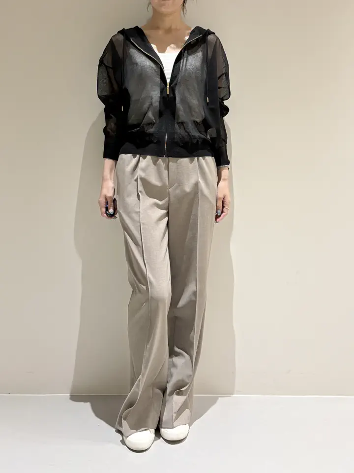 BEIGE， Adachi コーディネート画像