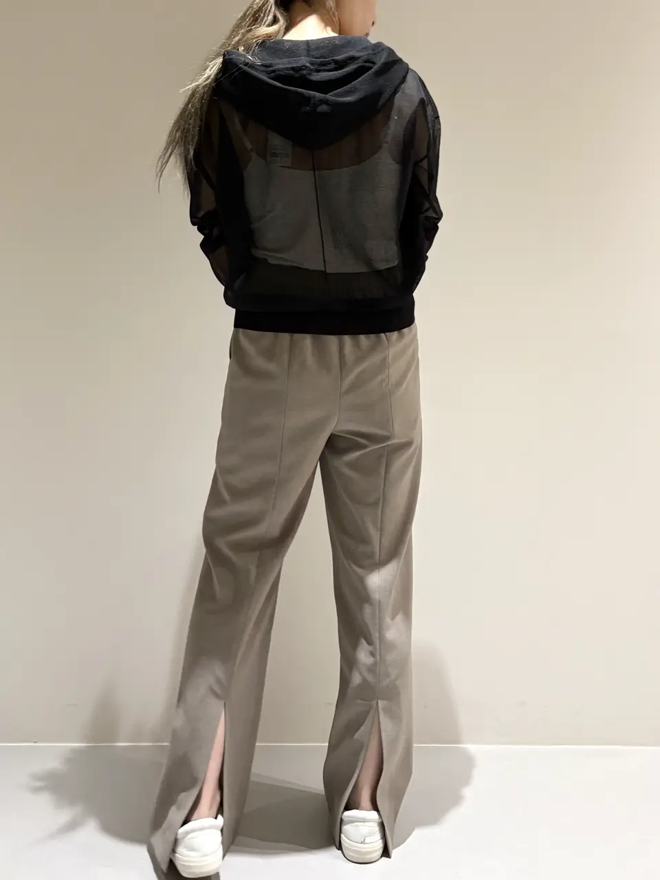 BEIGE， Adachi コーディネート画像