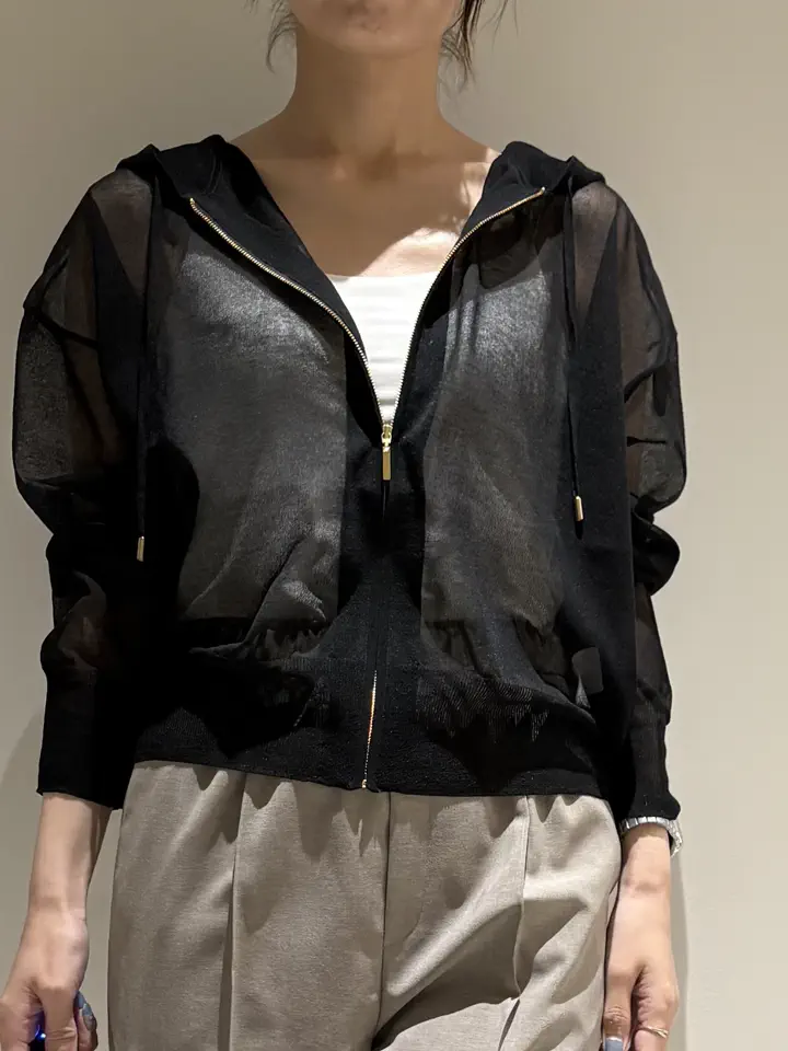 BEIGE， Adachi コーディネート画像
