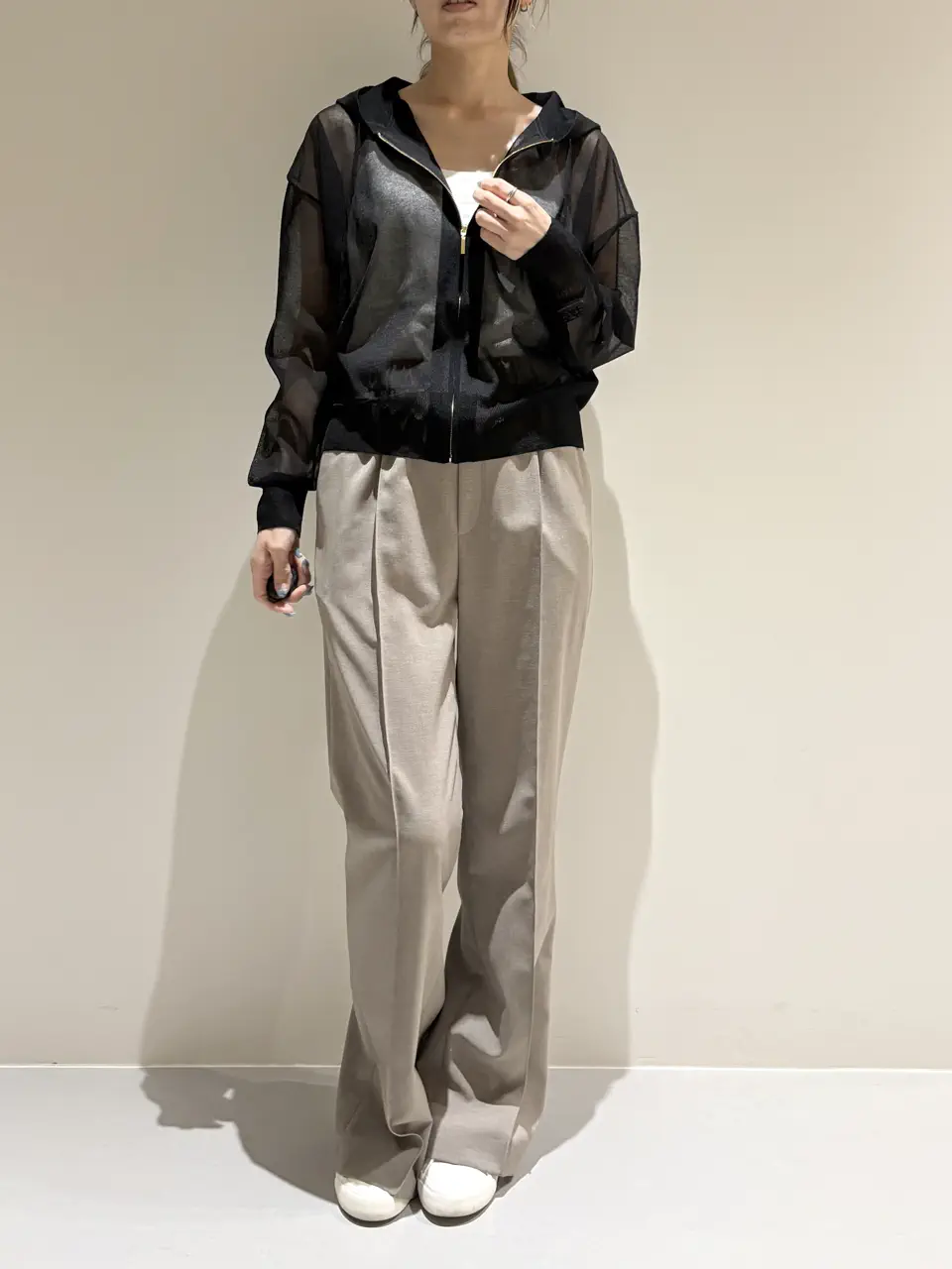 BEIGE， Adachi コーディネート画像