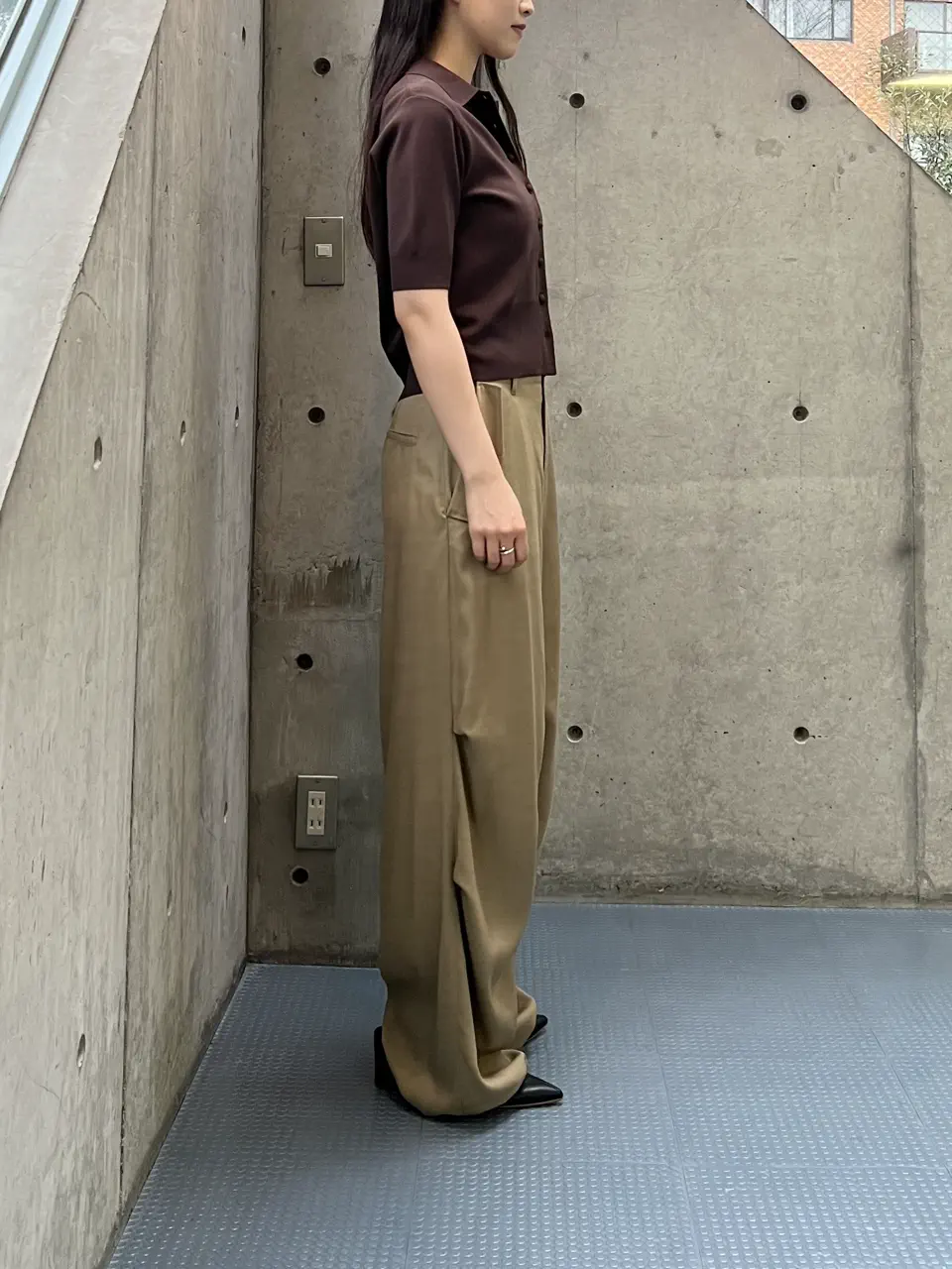 BEIGE， R.A コーディネート画像