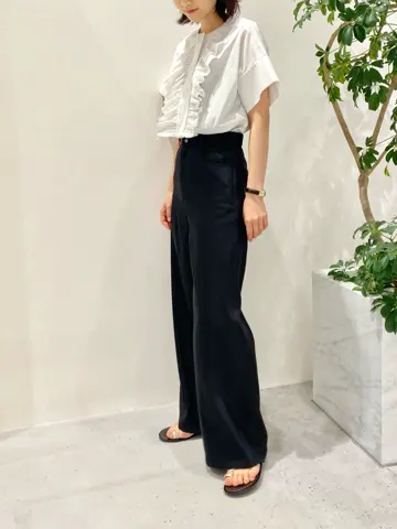 BEIGE， R.A コーディネート画像