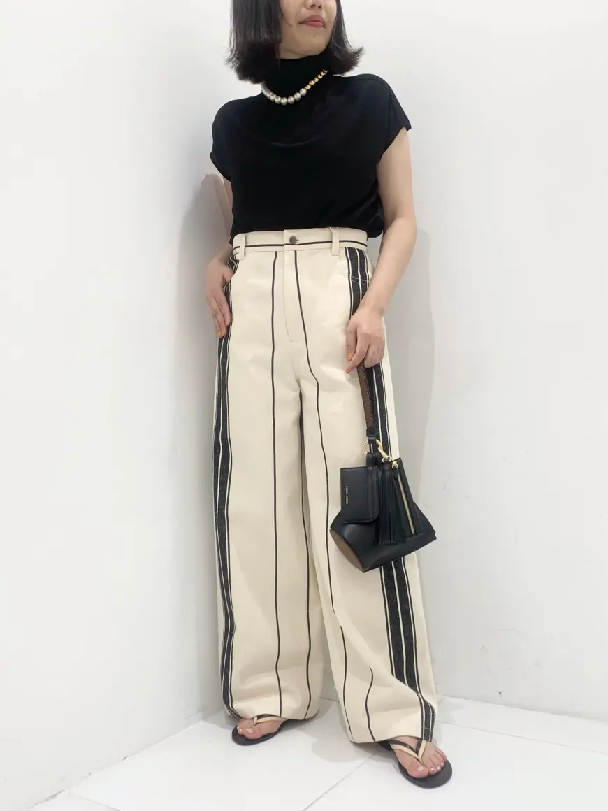  スタッフM コーディネート画像